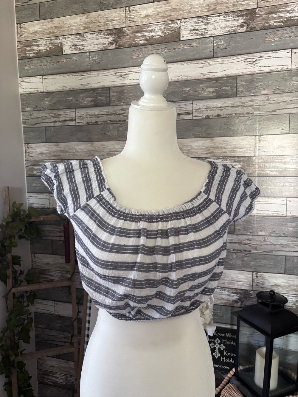Aerie Boho Cottagecore Off The Shoulder Cropped Top Striped Women’s Size S